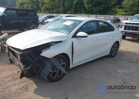 2020 Kia Forte Lxs из США, поврежденный, VIN 3KPF24AD1LE214116